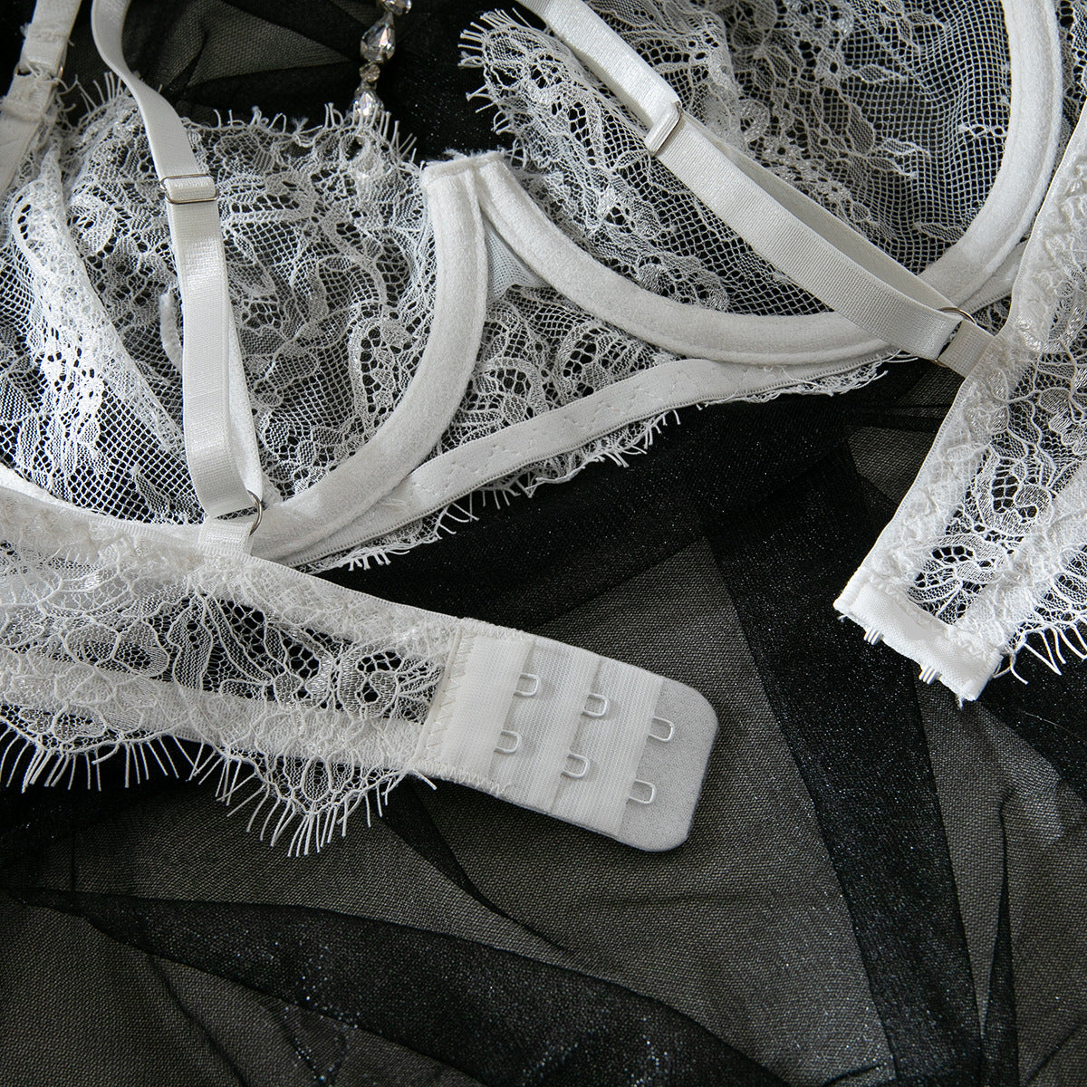 The Parisian Muse Ivory Set